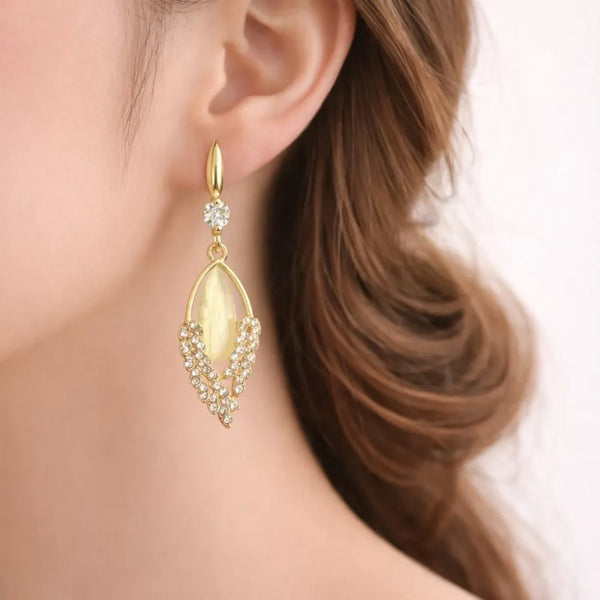Elegant Teardrop Leaf Anti-Tarnish Earrings