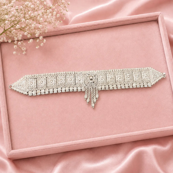 Traditional Floral Silver Guluband