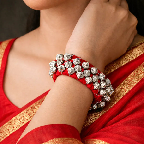 Beaded Silver Pounchi Bracelet