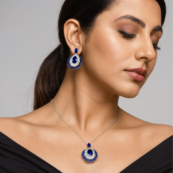 Royal Blue Halo Silver Pendant Set