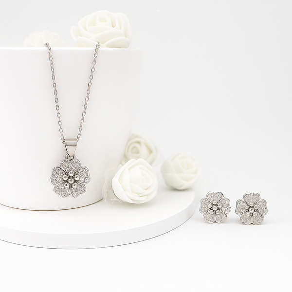 Blooming Flower  Silver Pendant Set