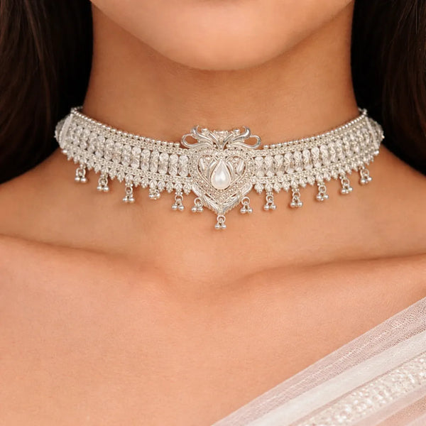 925 Silver Elegant Heart Motif Choker