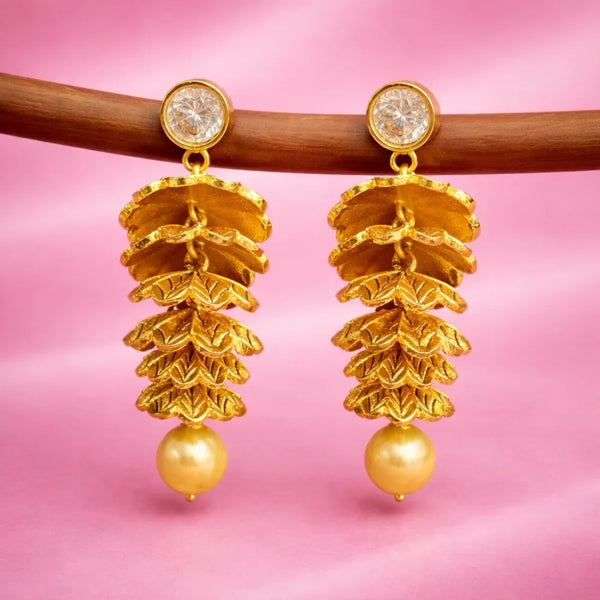 Golden Leaf Pearl Anti-Tarnish Earrings ✨