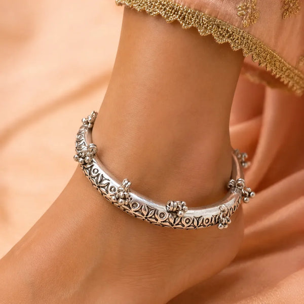 Traditional Silver Kada Anklet