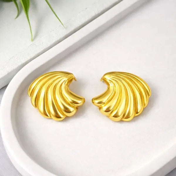 Anti-Tarnish Golden Shell Stud Earrings